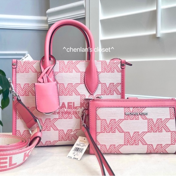 Michael Kors Handbags - 🔥NeW! Michael Kors Mirella Small Set